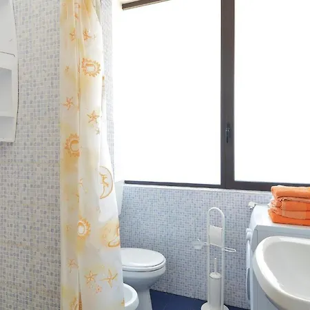 Apt, 4 * Punta Secca